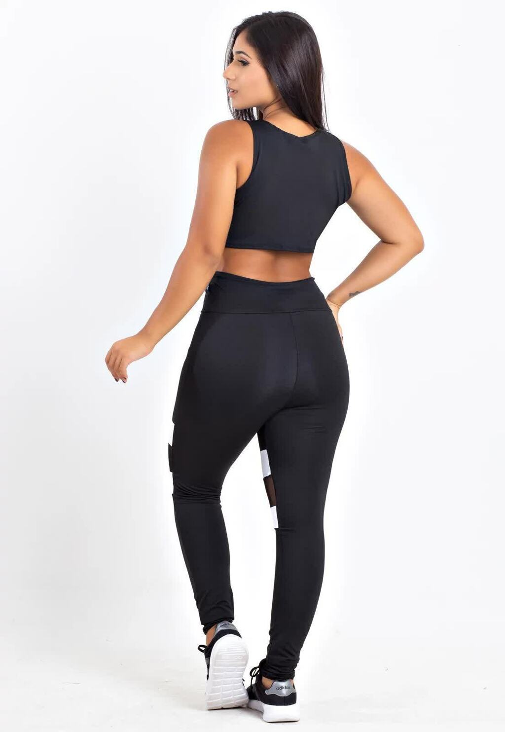 Conjunto Feminino Fitness Cropped e Calça Legging Preto e Branco Com Tela