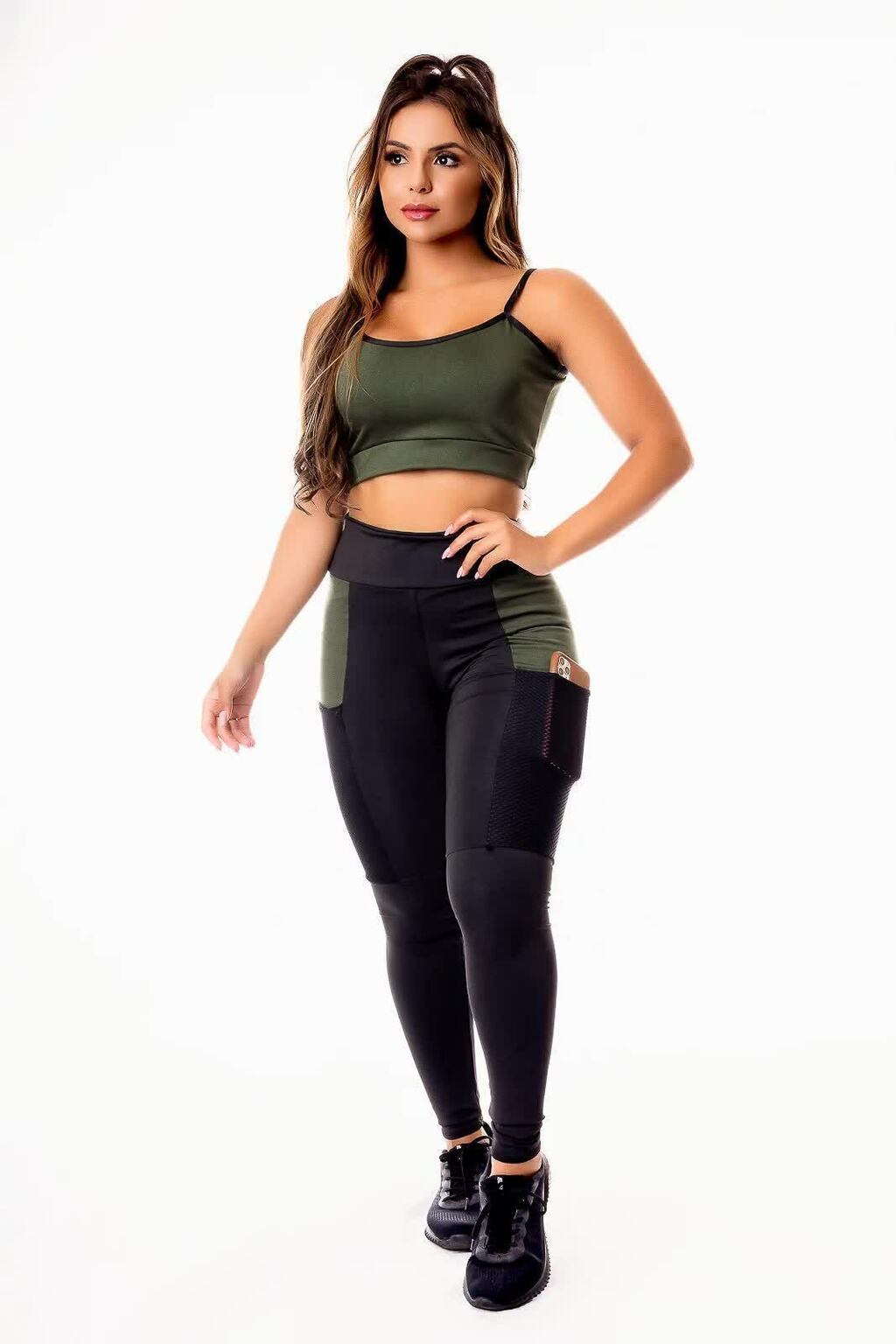 Conjunto Feminino Fitness Cropped e Calça Legging Preta Com Verde Militar Bolso