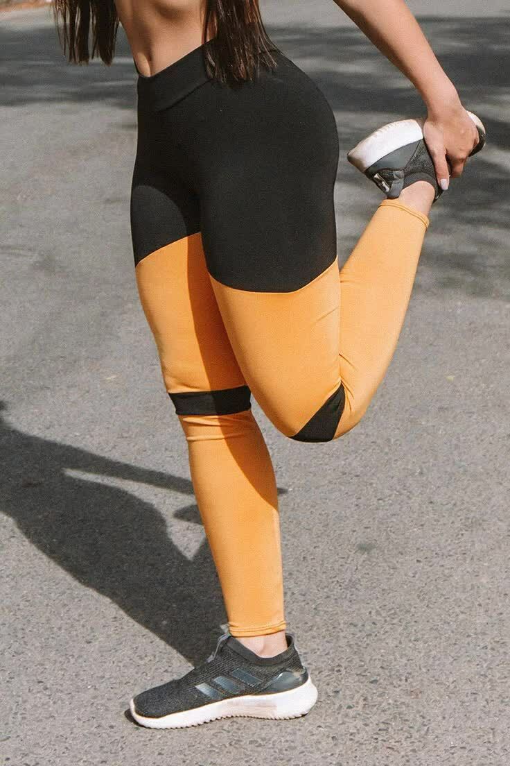 Calça Legging Feminina Cintura Alta Preta Com Detalhe Amarelo