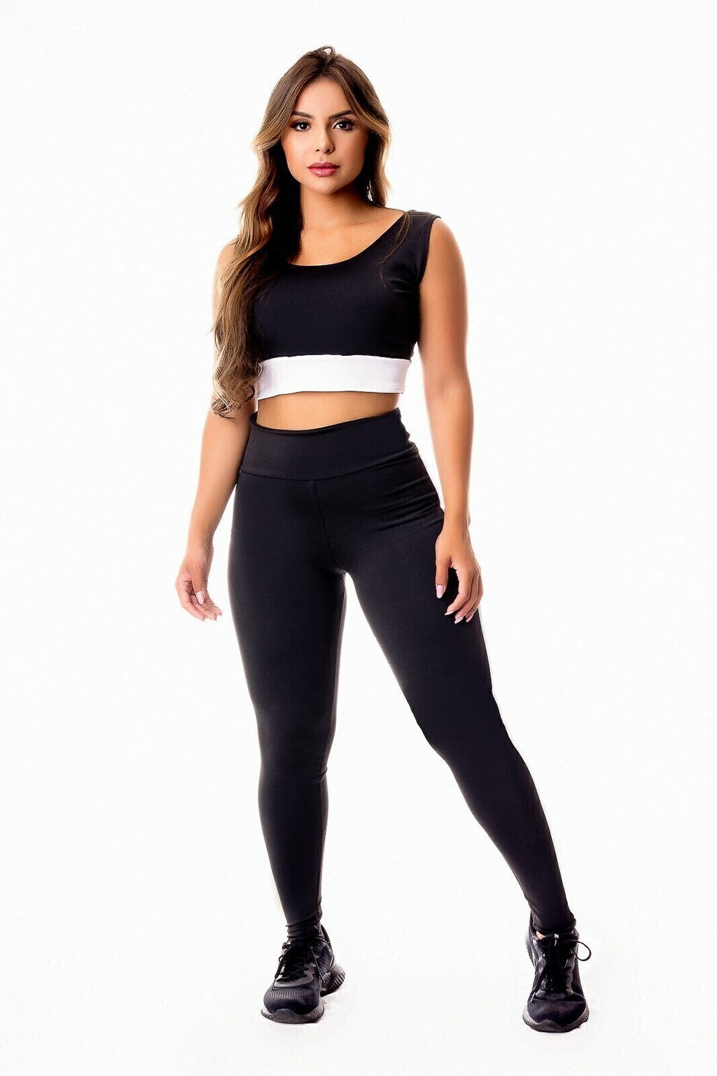 Conjunto Feminino Fitness Cropped e Calça Legging Preto Com Detalhe Branco